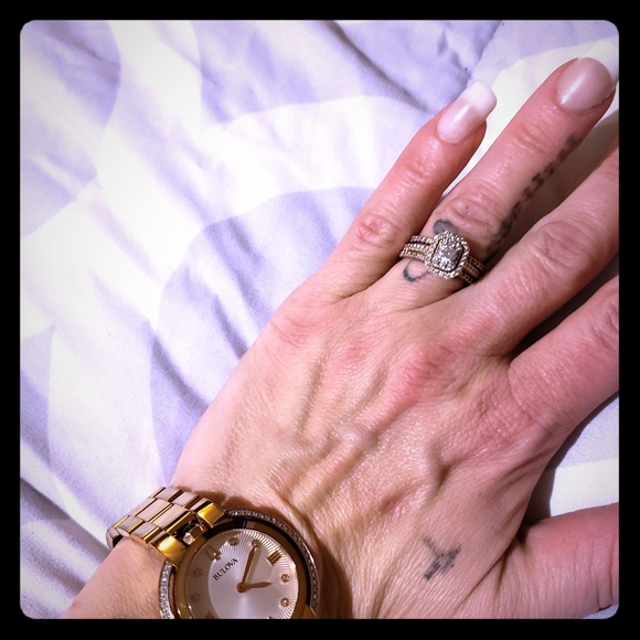 Jewelry - Bulova rose gold diamond watch 3.78 k rose gold ri